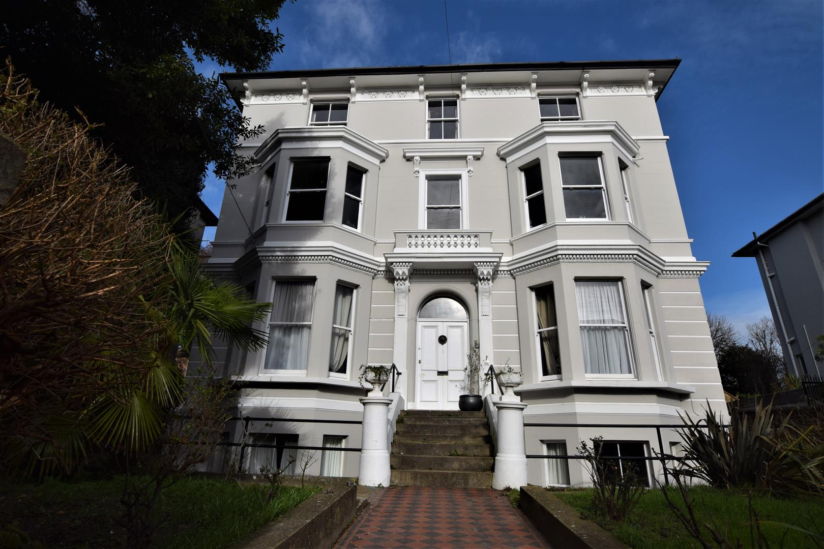 Pevensey Road, St. LeonardsOnSea Oliver & Bailey Lettings